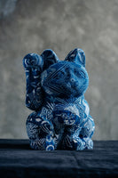 Aoyama Daruma  indigo dye kofu manekineko 藍染 古布 招き猫