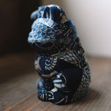 Aoyama Daruma  indigo dye kofu manekineko 藍染 古布 招き猫