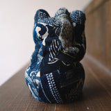 Aoyama Daruma  indigo dye kofu manekineko 藍染 古布 招き猫